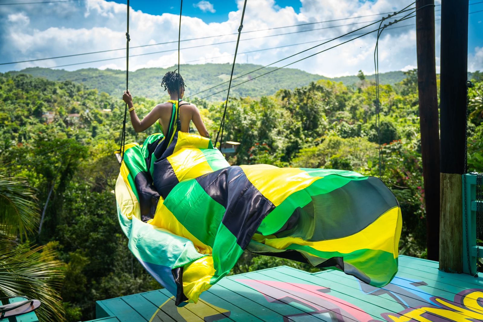 🌺 Island Swing Dress Photoshoot Experience